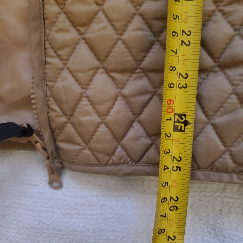 Women's Farm-Land quilted Vest - Picture 6 of 7